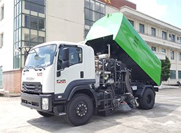 Xe quét đường