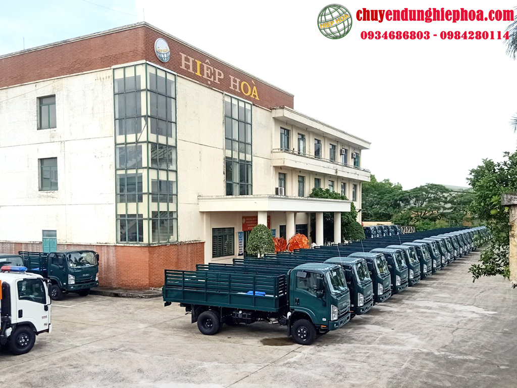 Xe chở quân, chở phương tiện