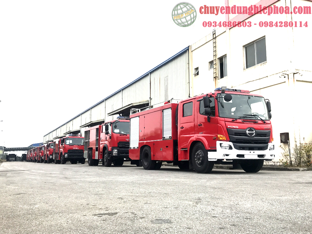 Xe chữa cháy 5,5 khối Hino